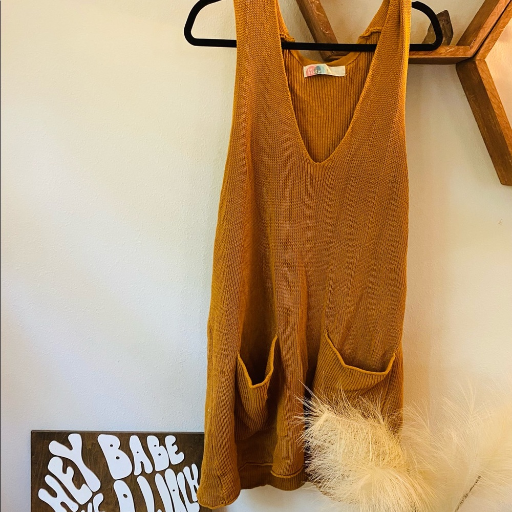 Free people beach sundress or beach coverup 🌞